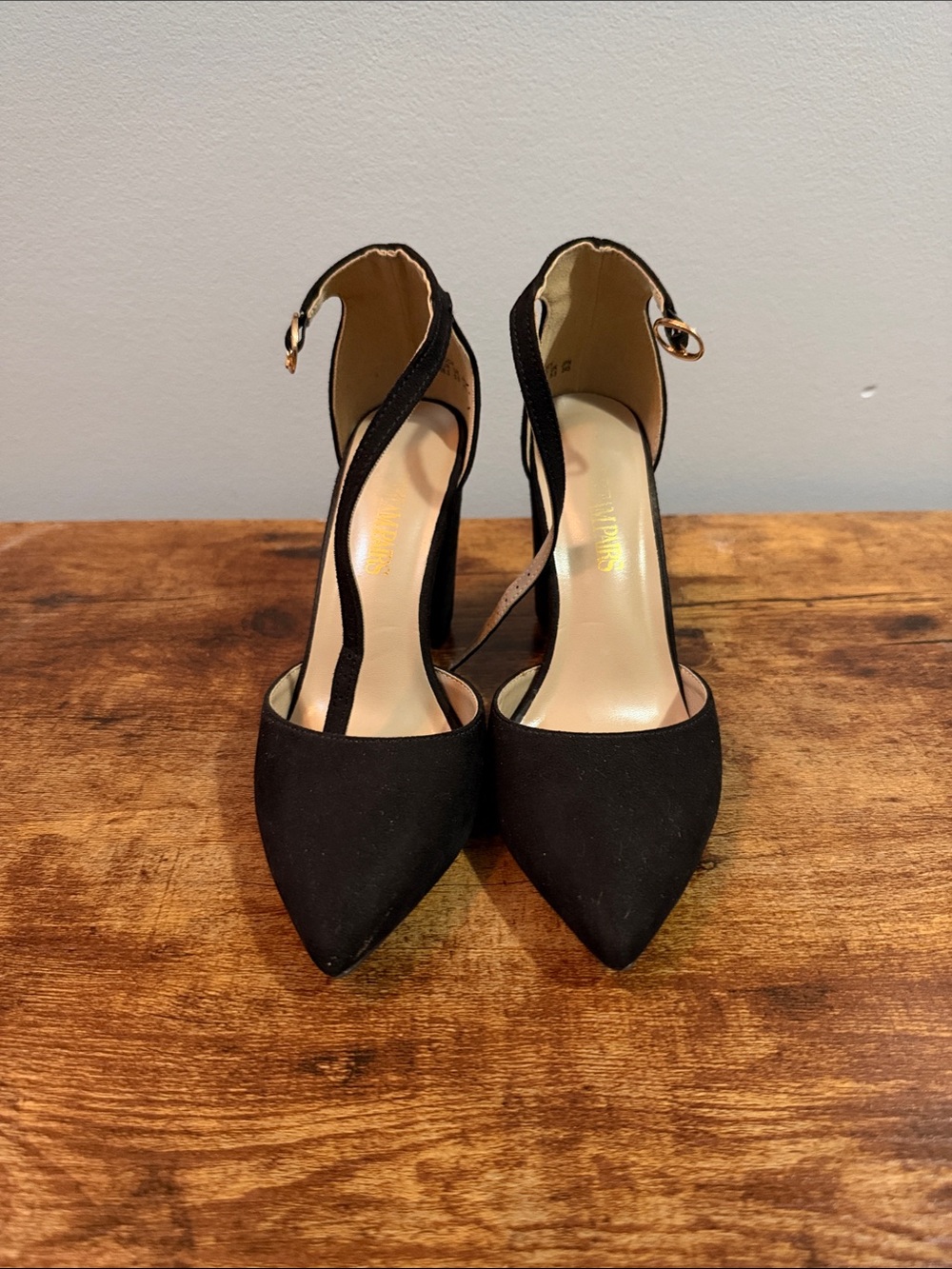 Dream Pairs Black Pointed Toe Ankle-Strap Heels with T-Strap